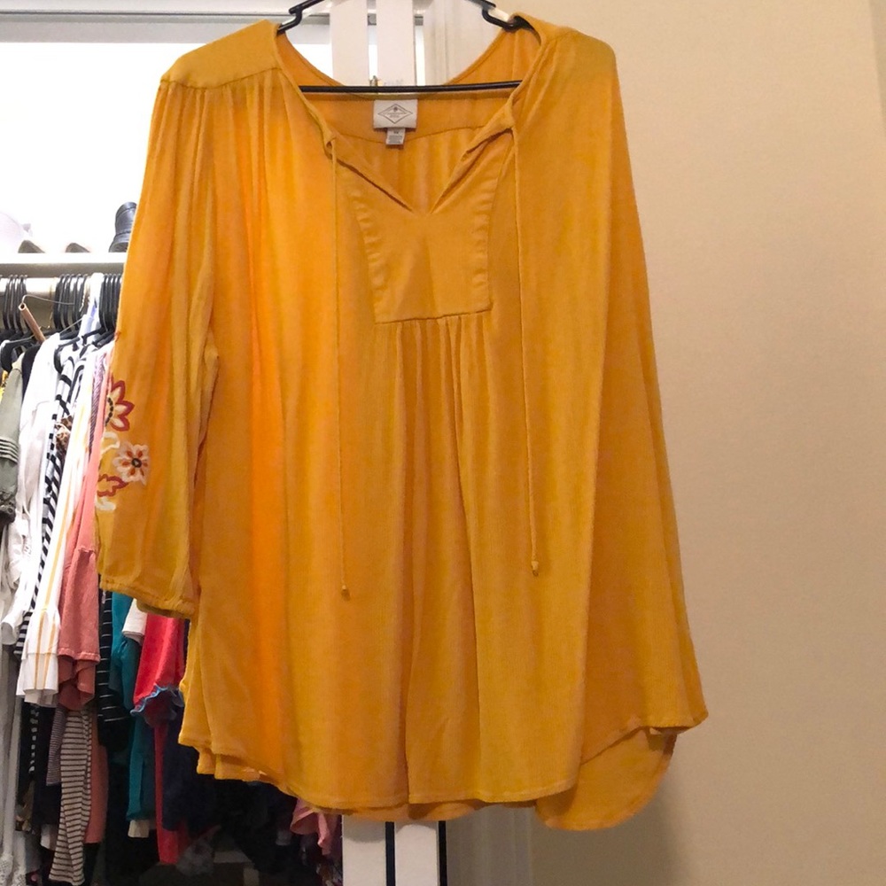 Mustard blouse